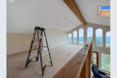 535 Kesterson Ct, Rockaway Beach, OR 97136 - Photo 14