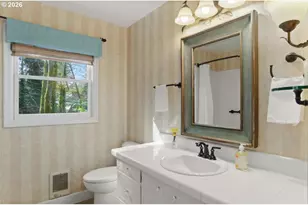 1310 Heater Ct, West Linn, OR 97068 - Photo 38