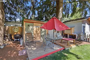 33838 E River Dr, Creswell, OR 97426 - Photo 34