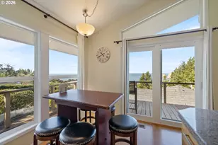 1075 Mordred Ct, Oceanside, OR 97134 - Photo 10