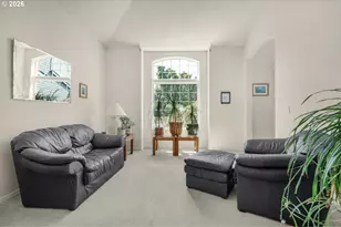 16331 SW Hoops Ct, Portland, OR 97223 - Photo 4