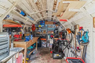 93720 Adams Ln, Coos Bay, OR 97420 - Photo 46