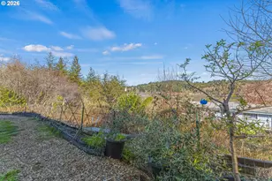 93720 Adams Ln, Coos Bay, OR 97420 - Photo 42