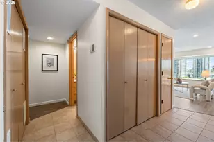 3812 S Kelly Ave, Portland, OR 97239 - Photo 16