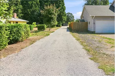 5520 SW Menlo Dr, Beaverton, OR 97005 - Photo 2