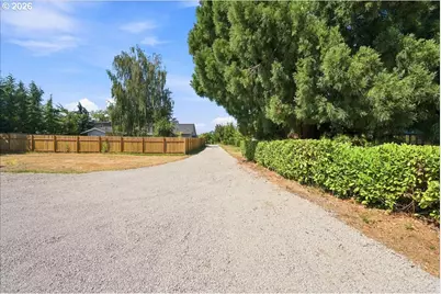 5520 SW Menlo Dr, Beaverton, OR 97005 - Photo 4