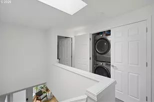 1805 NE Halsey St, Portland, OR 97232 - Photo 18