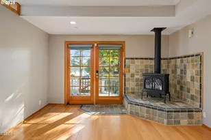 140 SE Bayview Ave, Depoe Bay, OR 97341 - Photo 6