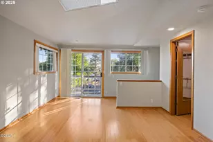 140 SE Bayview Ave, Depoe Bay, OR 97341 - Photo 28