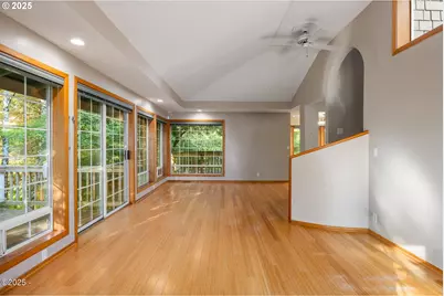 140 SE Bayview Ave, Depoe Bay, OR 97341 - Photo 8