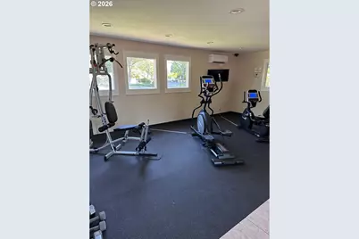 1400 Candlelight Dr #209, Eugene, OR 97402 - Photo 40