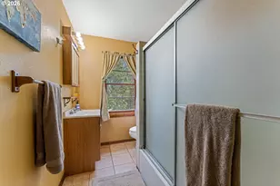 778 Pack Ln, Glendale, OR 97442 - Photo 12