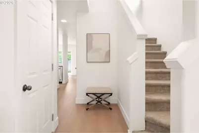 6616 N Montana Ave, Portland, OR 97217 - Photo 4