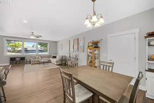 1194 SW Maple St, Dallas, OR 97338 - Photo 12