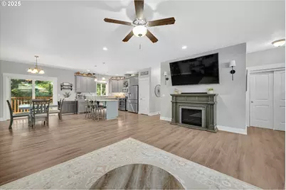 1194 SW Maple St, Dallas, OR 97338 - Photo 4