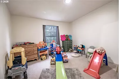 700 N Mill St #1, Creswell, OR 97426 - Photo 18