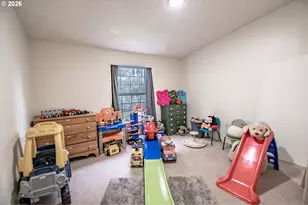 700 N Mill St, Creswell, OR 97426 - Photo 18