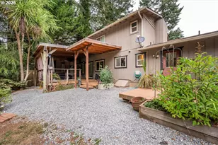 97030 Dodge Ave, Brookings, OR 97415 - Photo 42