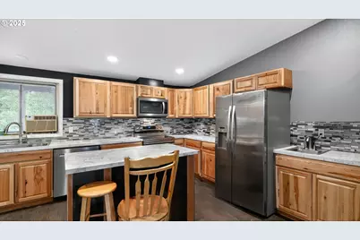 4965 Arrowood Ct, Salem, OR 97317 - Photo 2