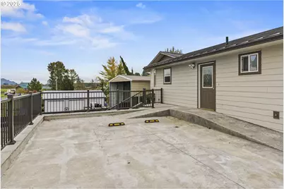 277 W Sunny Sands Rd, Cathlamet, WA 98612 - Photo 16