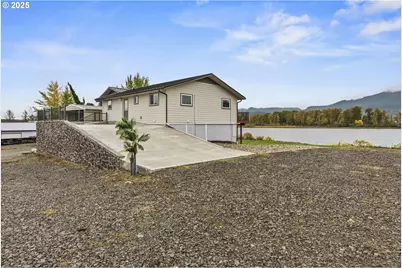 277 W Sunny Sands Rd, Cathlamet, WA 98612 - Photo 14