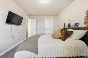 1560 NE Gardiner Dr, Estacada, OR 97023 - Photo 22