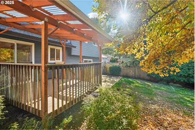 1305 Buchanan St, Oregon City, OR 97045 - Photo 30