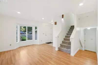 1305 Buchanan St, Oregon City, OR 97045 - Photo 4