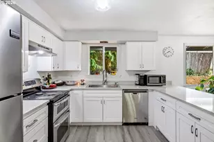 6262 SW Canby St, Portland, OR 97219 - Photo 6