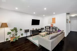 11507 SE Yamhill St, Portland, OR 97216 - Photo 10