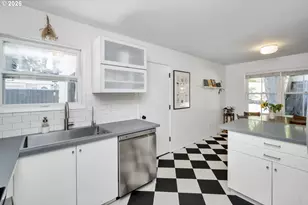11507 SE Yamhill St, Portland, OR 97216 - Photo 22