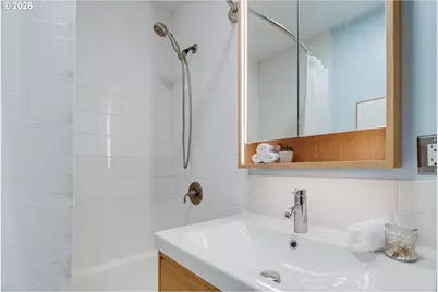 8329 SE Morrison St, Portland, OR 97216 - Photo 14