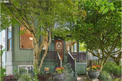 2042 SE Ankeny St, Portland, OR 97214 - Photo 1