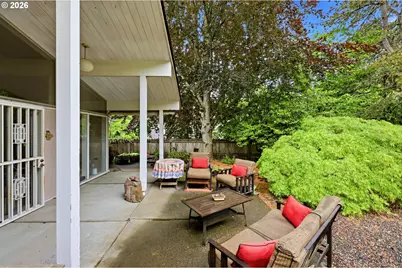 2555 SW Sunset Blvd, Portland, OR 97239 - Photo 20