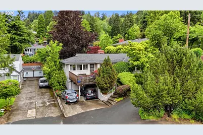 2555 SW Sunset Blvd, Portland, OR 97239 - Photo 4