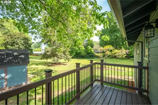 2725 SE Hollyhock Ct, Hillsboro, OR 97123 - Photo 12