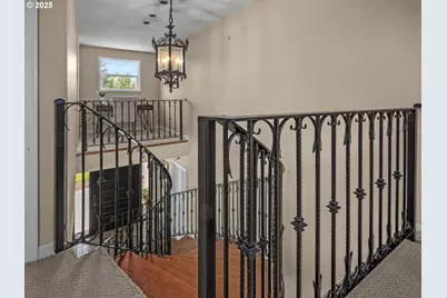 1195 NW Garibaldi St, Hillsboro, OR 97124 - Photo 20