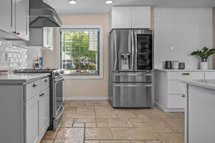 1195 NW Garibaldi St, Hillsboro, OR 97124 - Photo 8