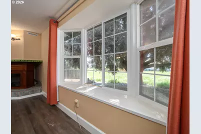 791 SW Linden Ln, Dundee, OR 97115 - Photo 6