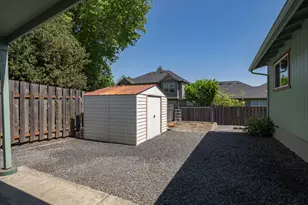 791 SW Linden Ln, Dundee, OR 97115 - Photo 30