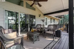 3362 SE Willow St, Hillsboro, OR 97123 - Photo 2