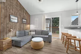 809 Jq Adams St, Oregon City, OR 97045 - Photo 12