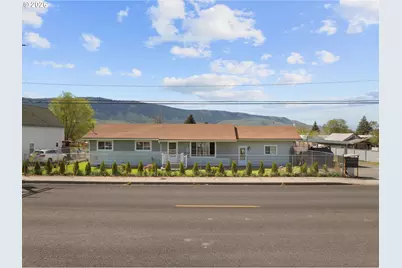 1100 S Main St, Union, OR 97883 - Photo 2