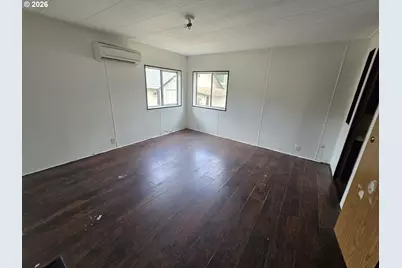 317 Applegate Ave, Drain, OR 97435 - Photo 20