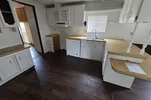 317 Applegate Ave, Drain, OR 97435 - Photo 18