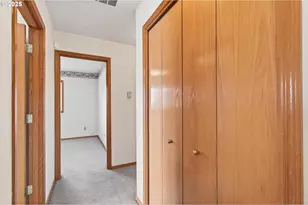 59227 Westshire Ln, Saint Helens, OR 97051 - Photo 14