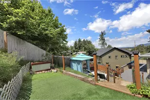 77 Bangle Ct, Cottage Grove, OR 97424 - Photo 36