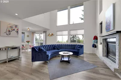 77 Bangle Ct, Cottage Grove, OR 97424 - Photo 2