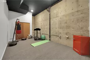 77 Bangle Ct, Cottage Grove, OR 97424 - Photo 24