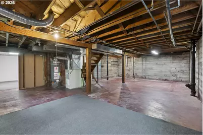 2412 E 6th St, Vancouver, WA 98661 - Photo 32